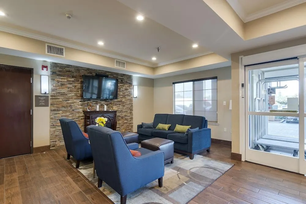 Comfort Inn & Suites Sacramento - University Area 3*,