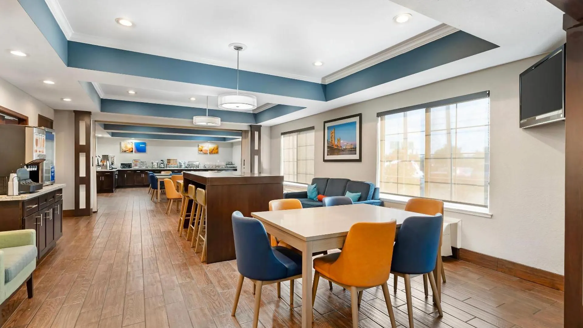 Comfort Inn & Suites Sacramento - University Area 3*,