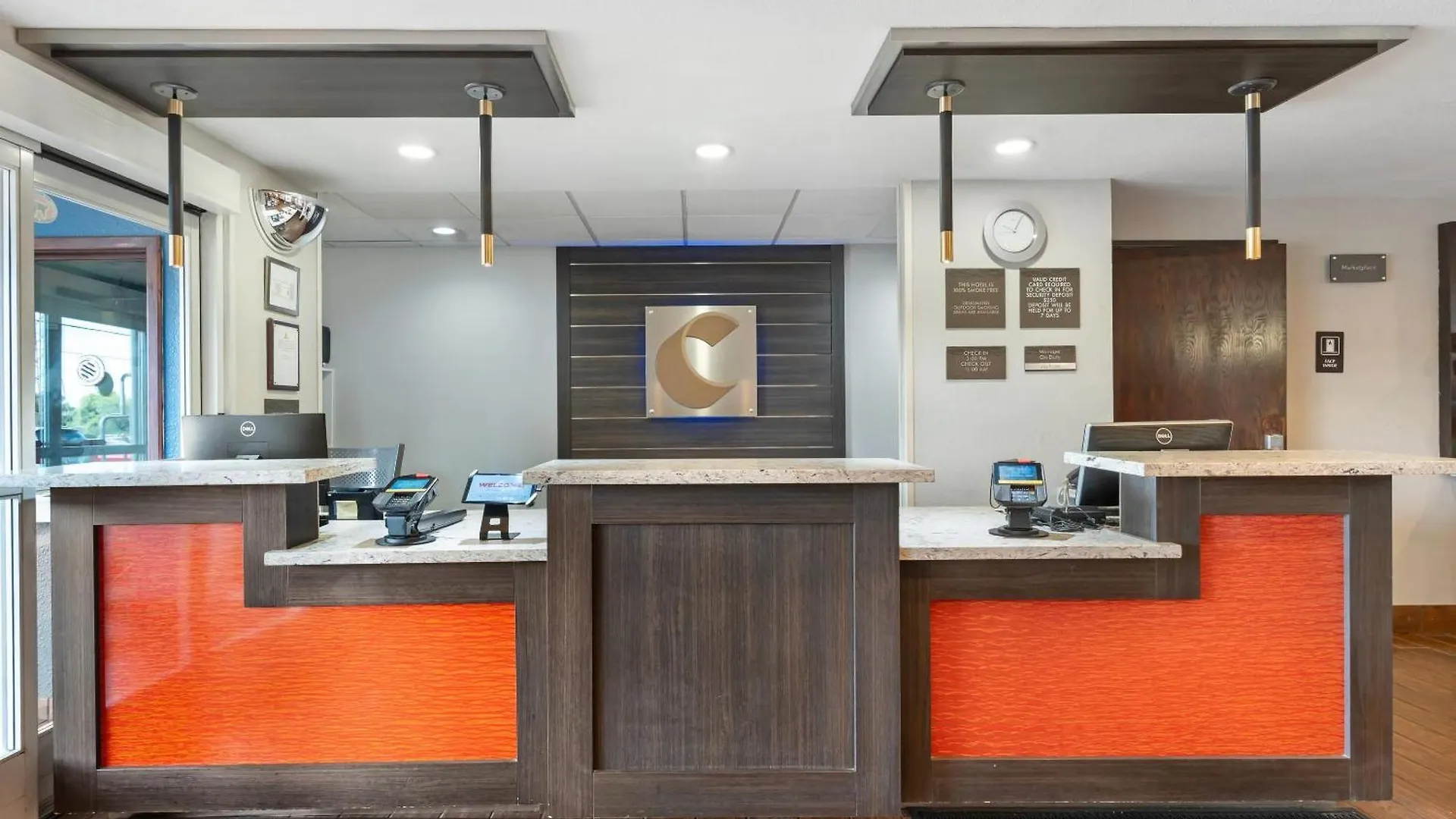 Comfort Inn & Suites Sacramento - University Area 3*,  United States